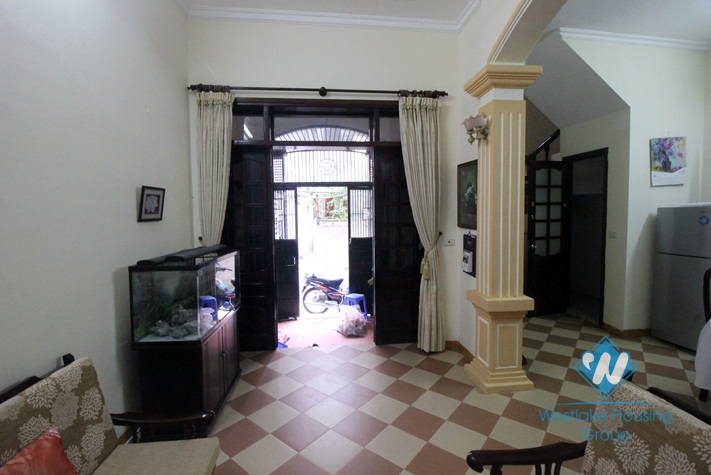 4 bedroom house for rent in Dao Tan, Ba Dinh